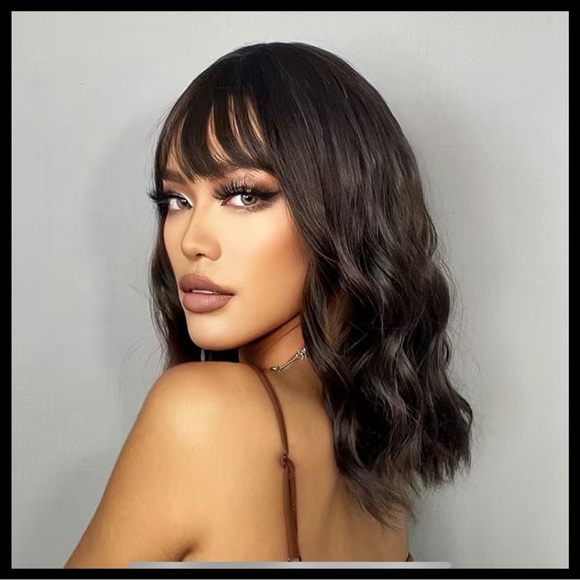 Beautiful Brunette Wig - Picture 6 of 6